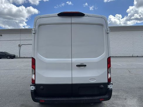 Used 2019 Ford Transit 250 148 Medium Roof RWD image 6