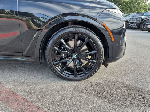 Used 2024 BMW X7 M60i w/ Climate Comfort Package AWD/4WD image 17