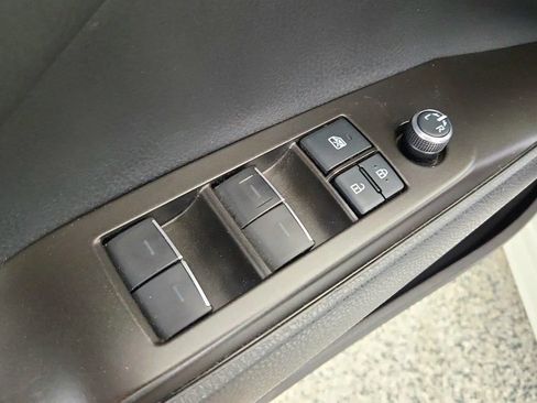 Used 2021 Toyota Camry XSE FWD image 23