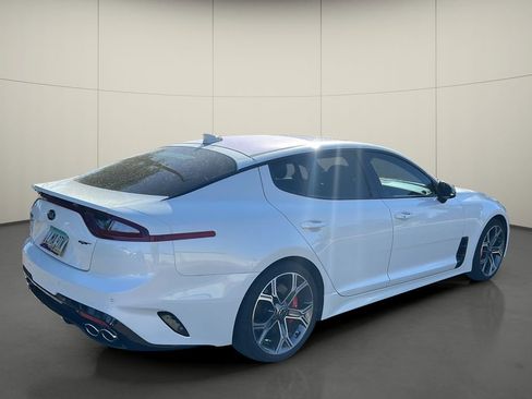 Used 2018 Kia Stinger GT1 RWD image 5