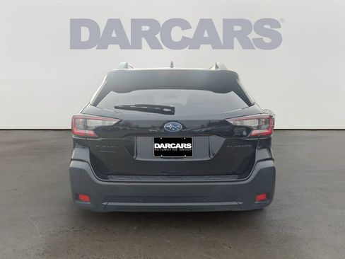 Used 2023 Subaru Outback Onyx Edition image 5