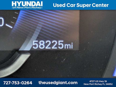 Used 2020 Hyundai Santa Fe Limited FWD image 40