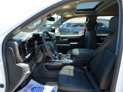 New 2026 Chevrolet Silverado 1500 LTZ w/ LTZ Premium Package AWD/4WD image 19