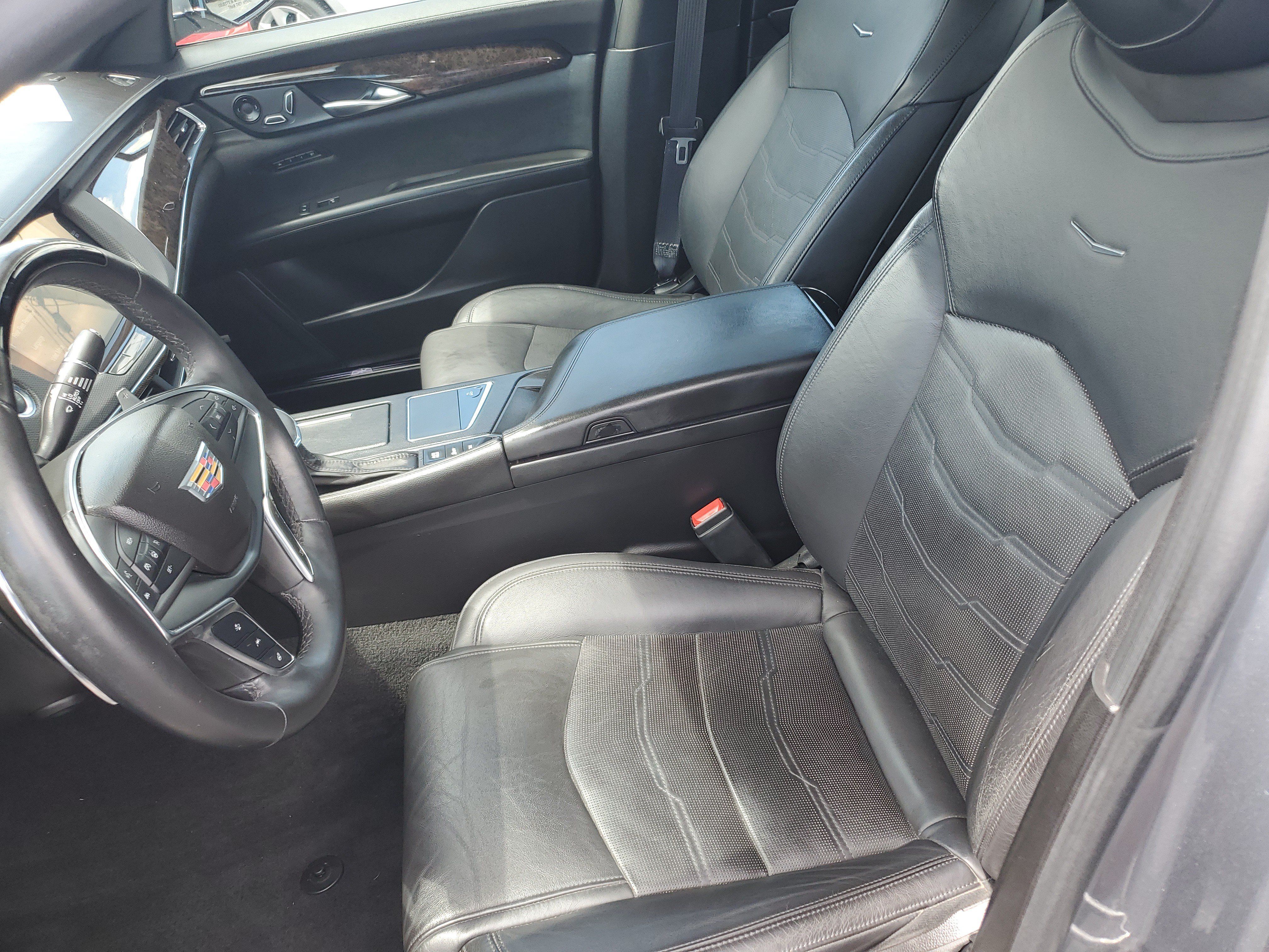 Used 2018 Cadillac CT6 Premium Luxury w/ Super Cruise Package AWD/4WD image 16