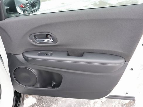 Certified 2021 Honda HR-V Sport image 11