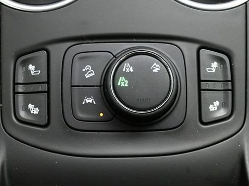 Used 2022 GMC Terrain SLE w/ Driver Convenience Package AWD/4WD image 14