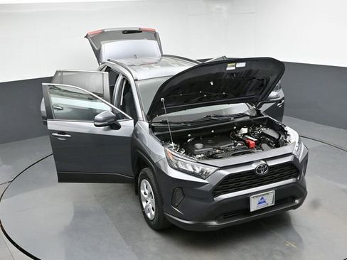 Used 2019 Toyota RAV4 LE w/ All Weather Liner Package AWD/4WD image 39
