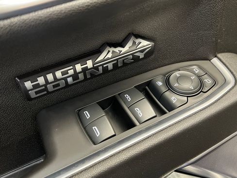 Used 2023 Chevrolet Silverado 1500 High Country w/ High Country Premium Package AWD/4WD image 38