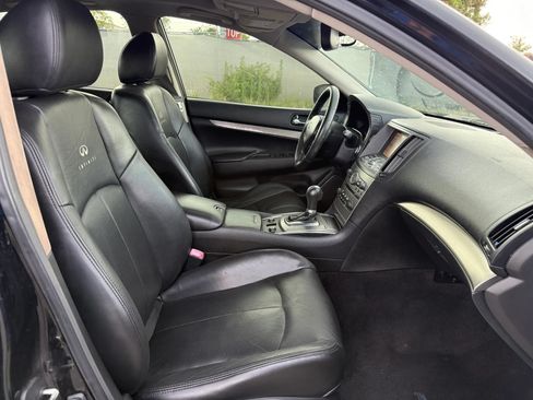 Used 2012 INFINITI G37 x Sedan w/ Premium Pkg AWD/4WD image 18