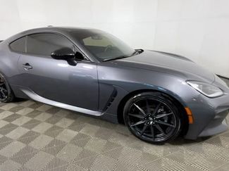 Used 2023 Toyota GR86 Premium w/ ALL Weather Mat Package (TMS) RWD video 2
