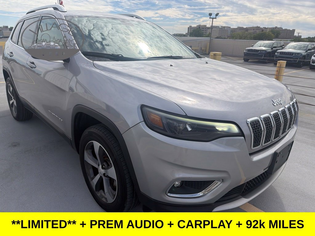 Used 2019 Jeep Cherokee Limited AWD/4WD image 25