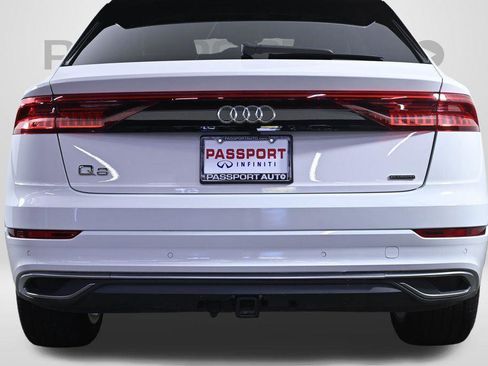 Used 2023 Audi Q8 Premium Plus image 8