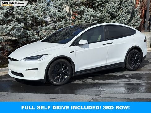 Used 2022 Tesla Model X Base image 1