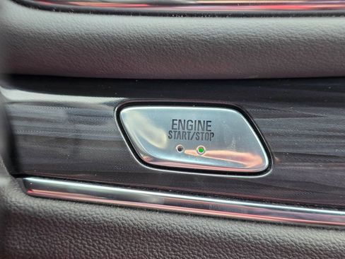 Used 2024 Buick Enclave Premium AWD/4WD image 20