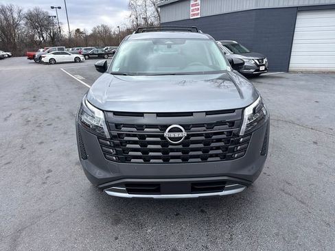 New 2026 Nissan Pathfinder SL FWD image 8