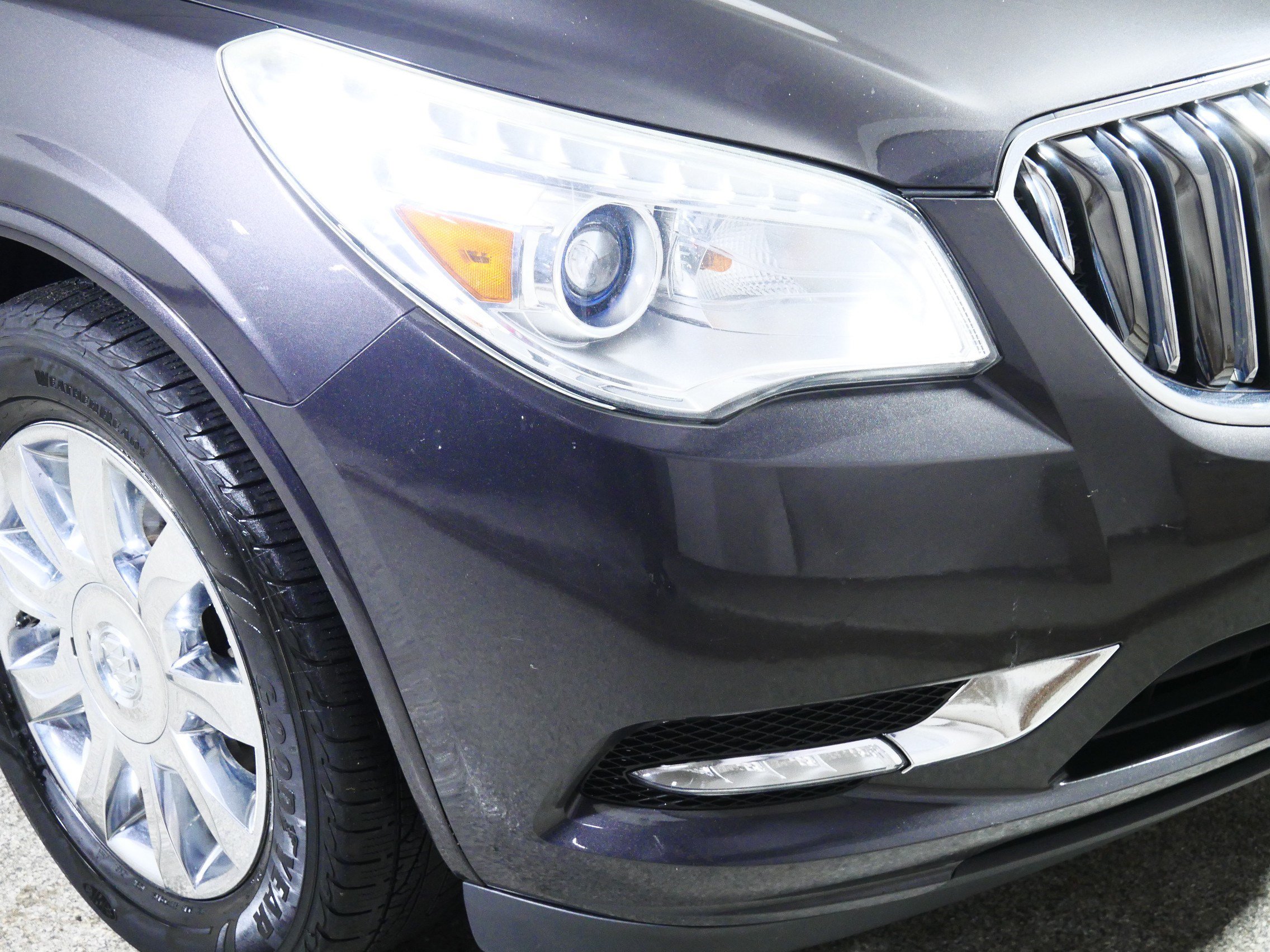 Used 2016 Buick Enclave Leather AWD/4WD image 16