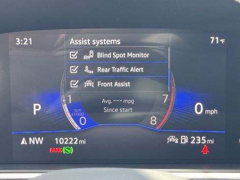 Used 2025 Volkswagen Taos SE FWD image 23