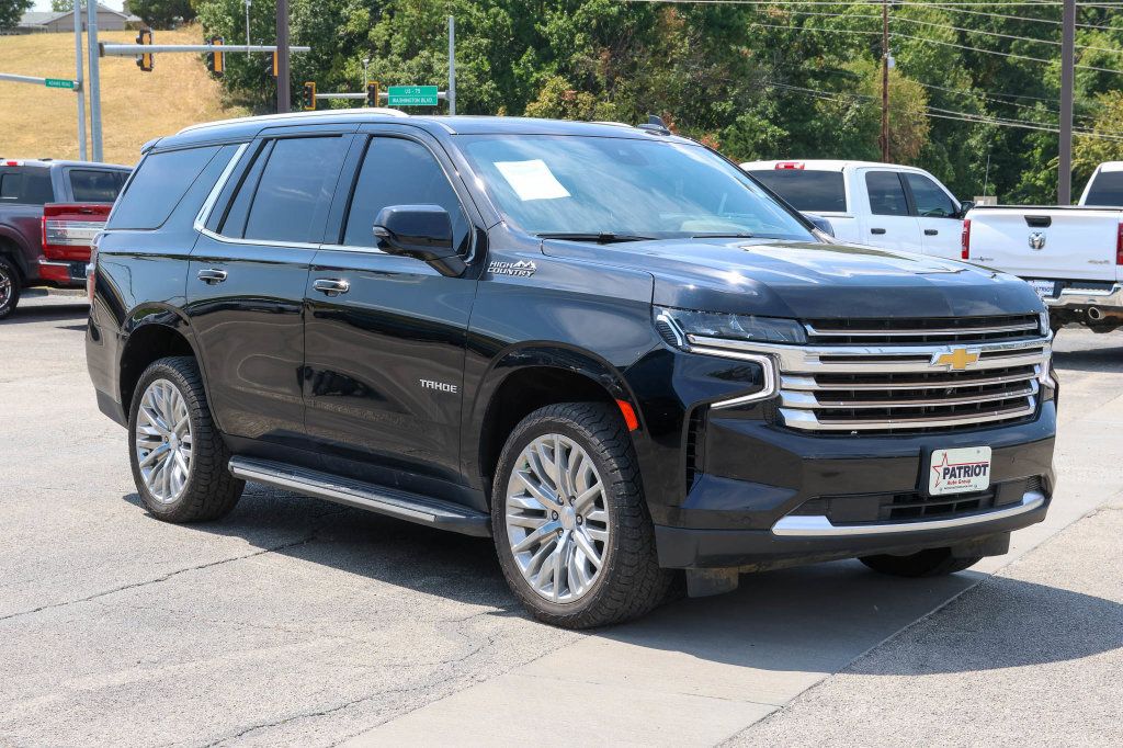 Used 2024 Chevrolet Tahoe High Country AWD/4WD image 1