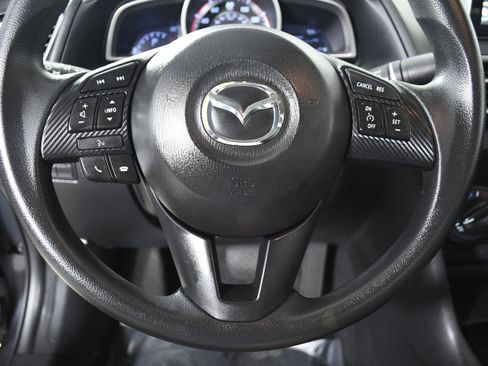 Used 2016 MAZDA MAZDA3 i Sport image 10