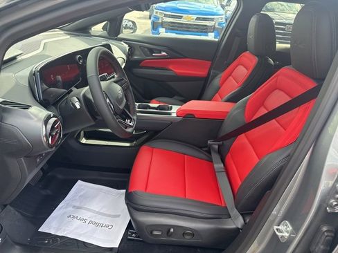 New 2025 Chevrolet Equinox EV RS w/ Convenience Package II image 11