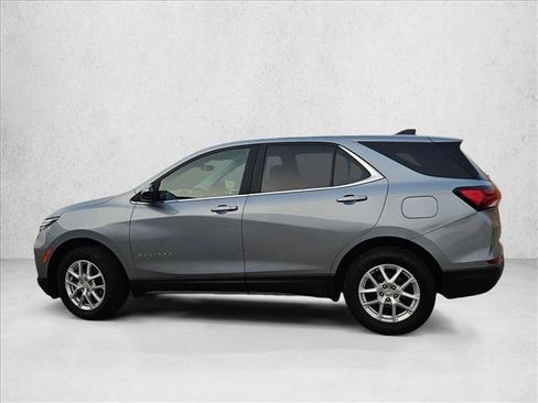 Used 2023 Chevrolet Equinox LT AWD/4WD image 8