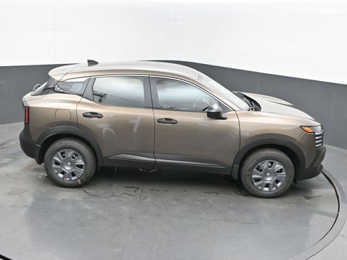 New 2026 Nissan Kicks S image 36