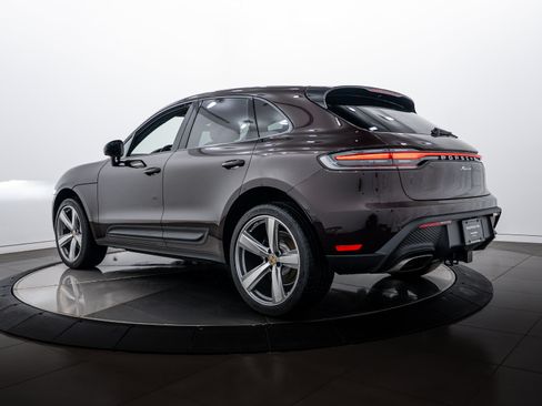 New 2026 Porsche Macan AWD/4WD image 3