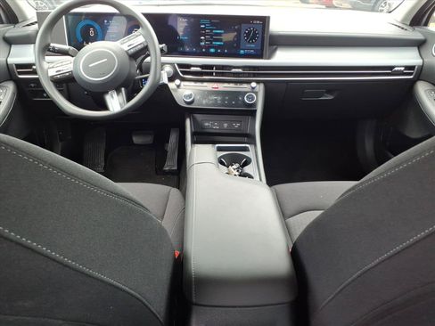 Used 2025 Hyundai Sonata SEL FWD image 13