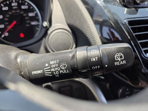 Used 2023 Mitsubishi Eclipse Cross LE AWD/4WD image 29