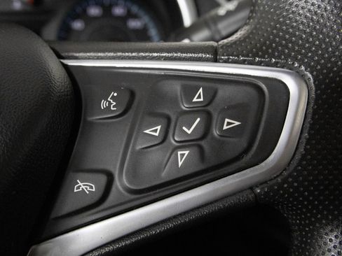 Used 2023 Chevrolet Malibu LT image 32