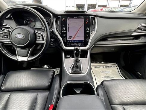 Used 2021 Subaru Outback Limited image 15