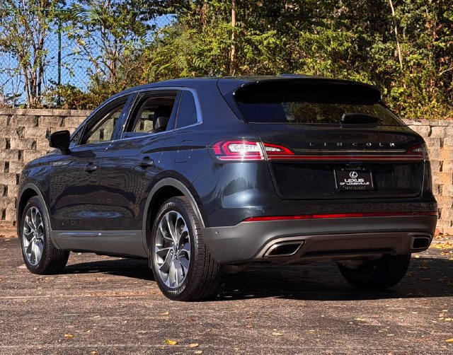 Used 2022 Lincoln Nautilus Reserve AWD/4WD image 9