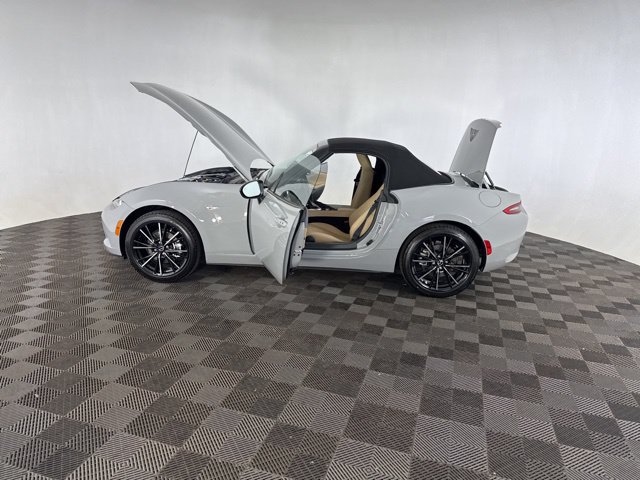 New 2026 MAZDA MX-5 Miata Grand Touring w/ Weather Package RWD image 11
