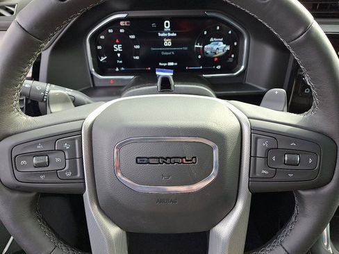 New 2026 GMC Sierra 1500 Denali w/ Technology Package image 9