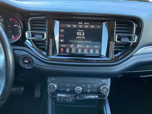 Used 2021 Dodge Durango SXT image 6