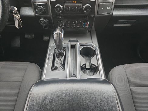 Used 2016 Ford F150 XLT w/ Equipment Group 302A Luxury image 21
