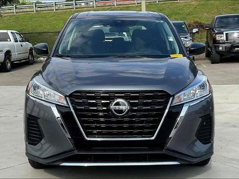 Used 2024 Nissan Kicks S FWD image 2