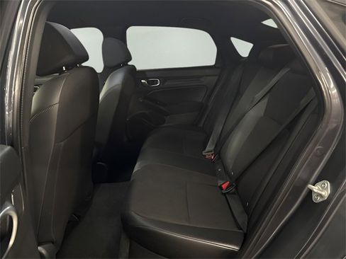 Used 2023 Honda Civic Sport image 11