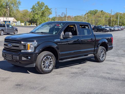 Used 2018 Ford F150 XLT w/ Equipment Group 302A Luxury AWD/4WD image 7