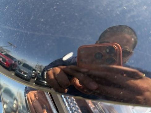 Used 2023 Chevrolet Traverse RS w/ LPO, Floor Liner Package image 4