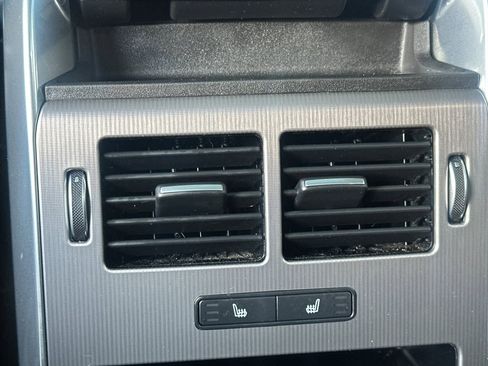 Used 2020 Land Rover Range Rover Sport HSE image 16