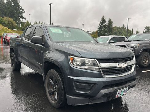 Used 2019 Chevrolet Colorado W/T w/ WT Convenience Package RWD image 4