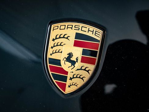 Certified 2021 Porsche Macan GTS image 18