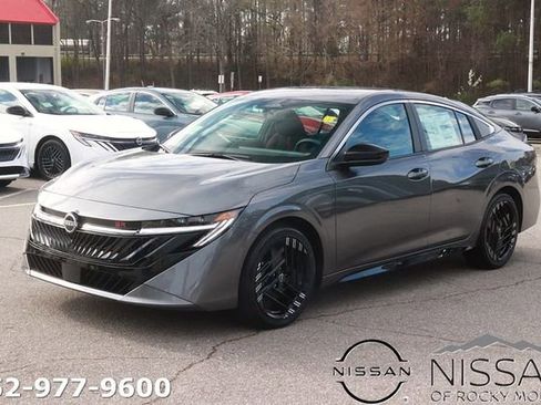 New 2026 Nissan Sentra SR image 3