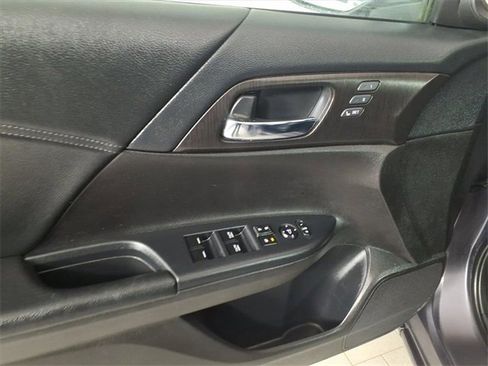 Used 2014 Honda Accord EX-L image 10