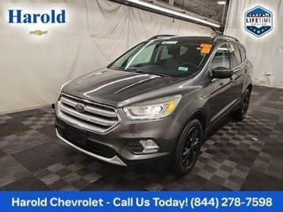 Used 2017 Ford Escape SE w/ Equipment Group 201A