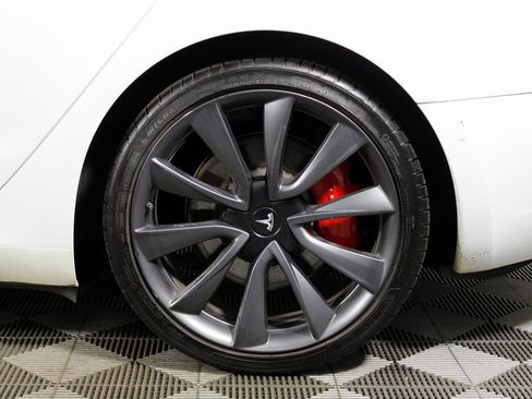 Used 2020 Tesla Model 3 Performance image 35