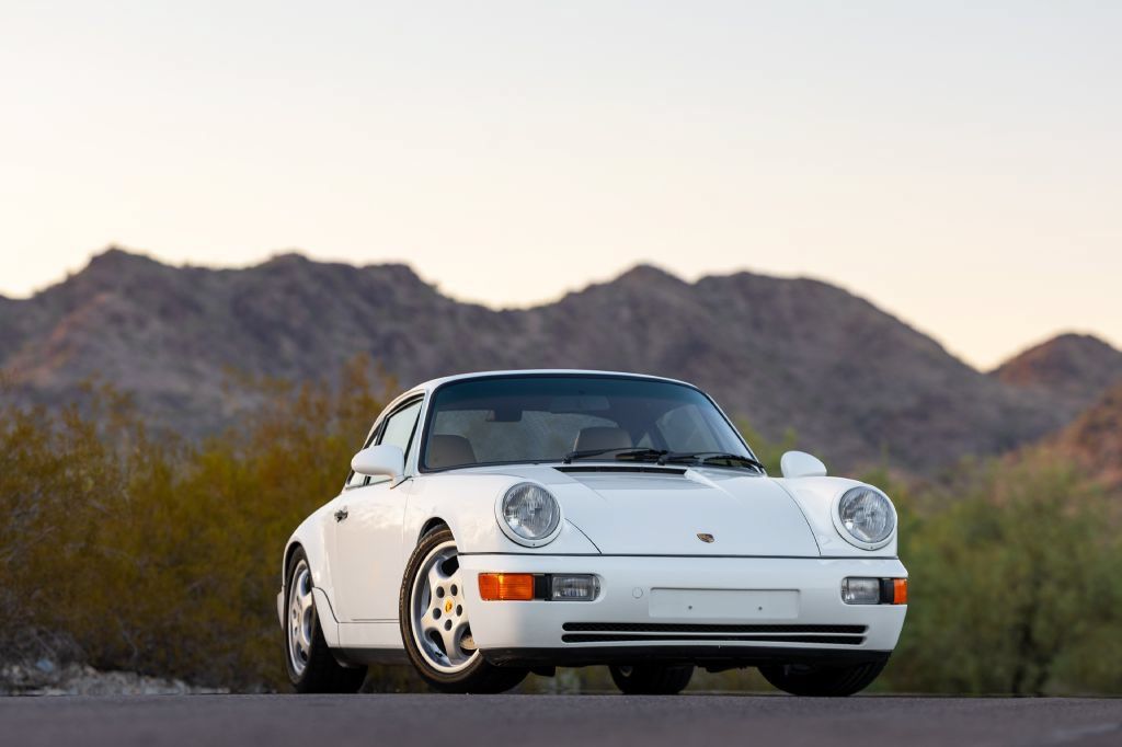 Used 1992 Porsche 911 Carrera RWD image 3
