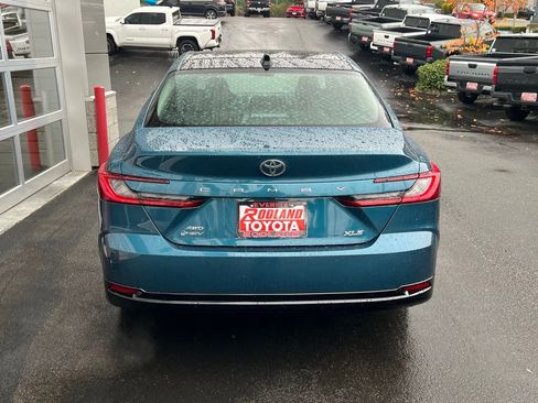 New 2026 Toyota Camry XLE AWD/4WD image 9