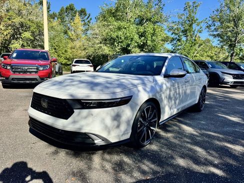 New 2025 Honda Accord Touring image 3